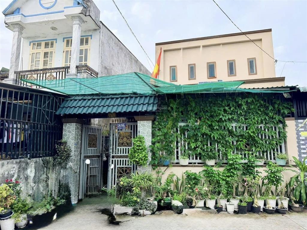 3.65 tỷ  hẻm ô tô thông  thới tam thôn 9  hóc môn  95m2
