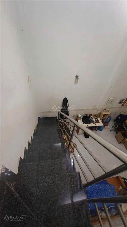 Nhà sổ hồng riêng hẻm 6m thông xe hơi đông thạnh, hóc môn giáp quận 12  giá 3.3 tyt