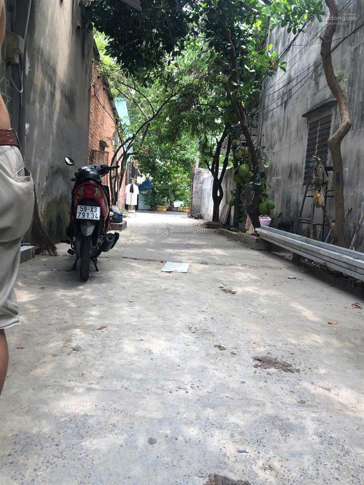 Nhà shr đẹp, đông thạnh 32 , xã đông thạnh  giá 2.5 tỷ