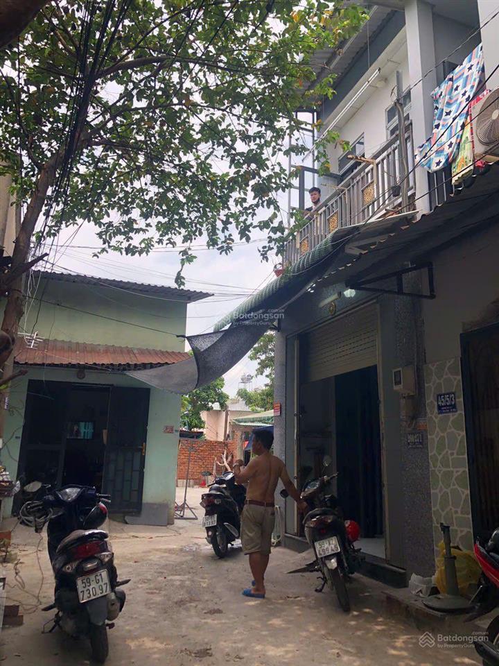 Nhà shr đẹp, đông thạnh 32 , xã đông thạnh  giá 2.5 tỷ