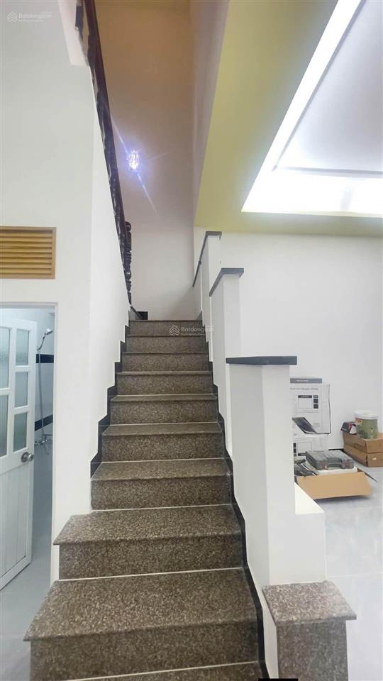 3.5 tỷ  nhà mặt tiền nguyễn thị sáng xã đông thạnh, tp.hcm