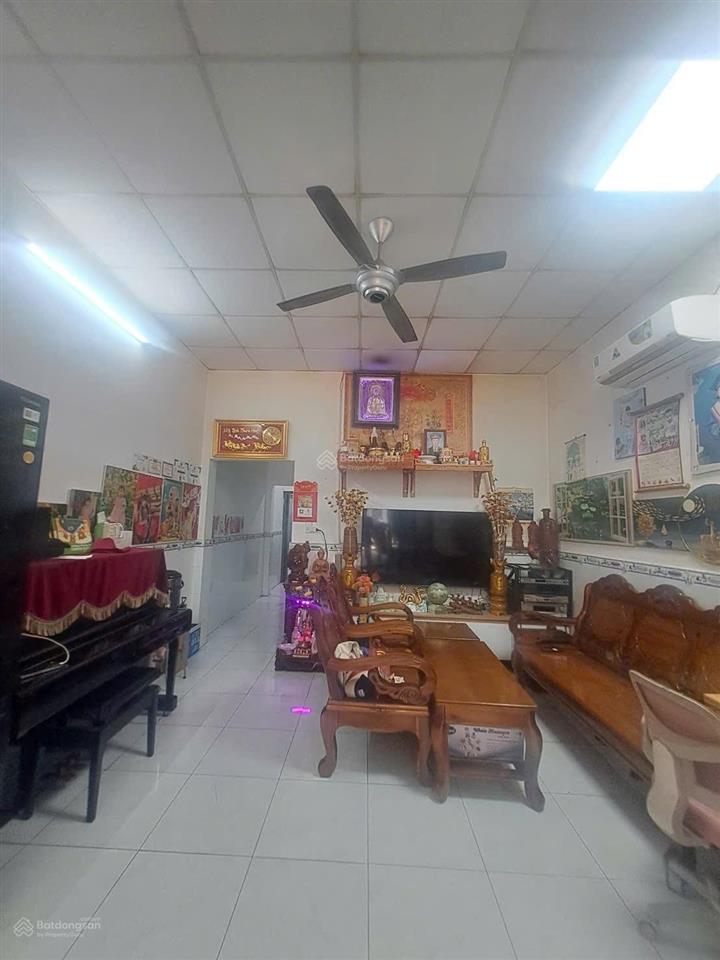 2,99 tỷ  hẻm ô tô  76m²  shr  trung đông 8  hóc môn