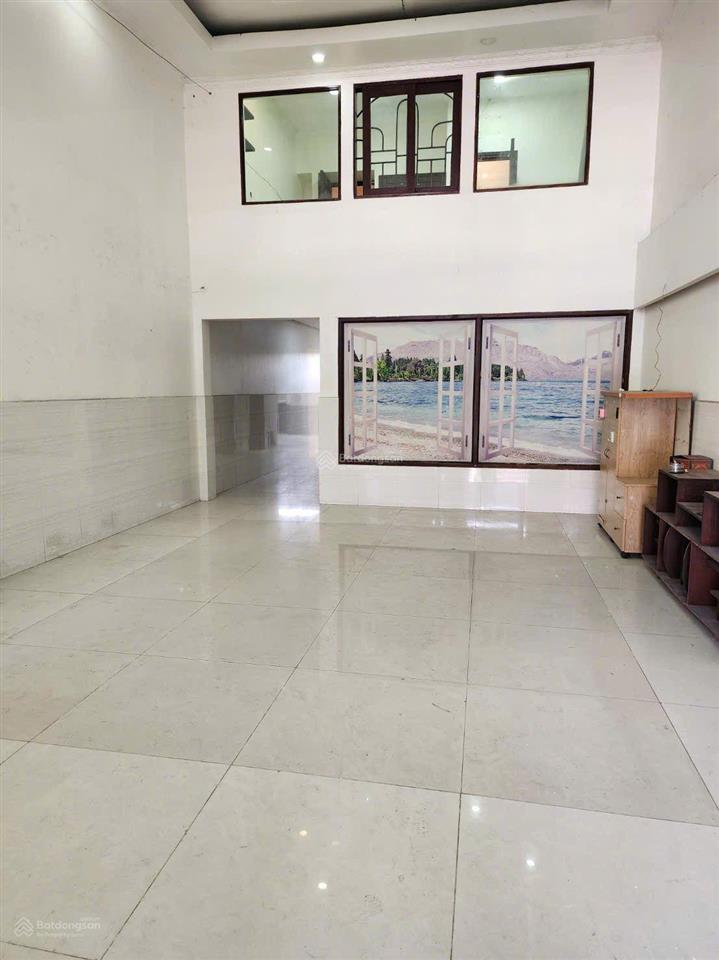 4.6 tỷ  127m2  bán nhà nhà mặt tiền tân hiệp 3940 , xã hóc môn.