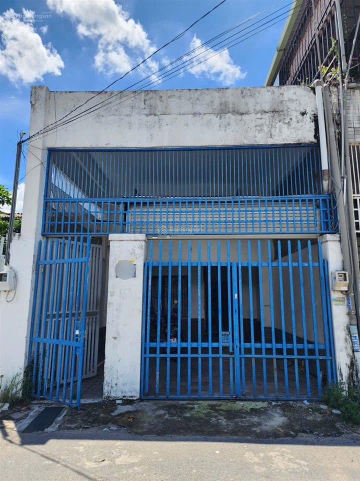 4.6 tỷ  127m2  bán nhà nhà mặt tiền tân hiệp 3940 , xã hóc môn.