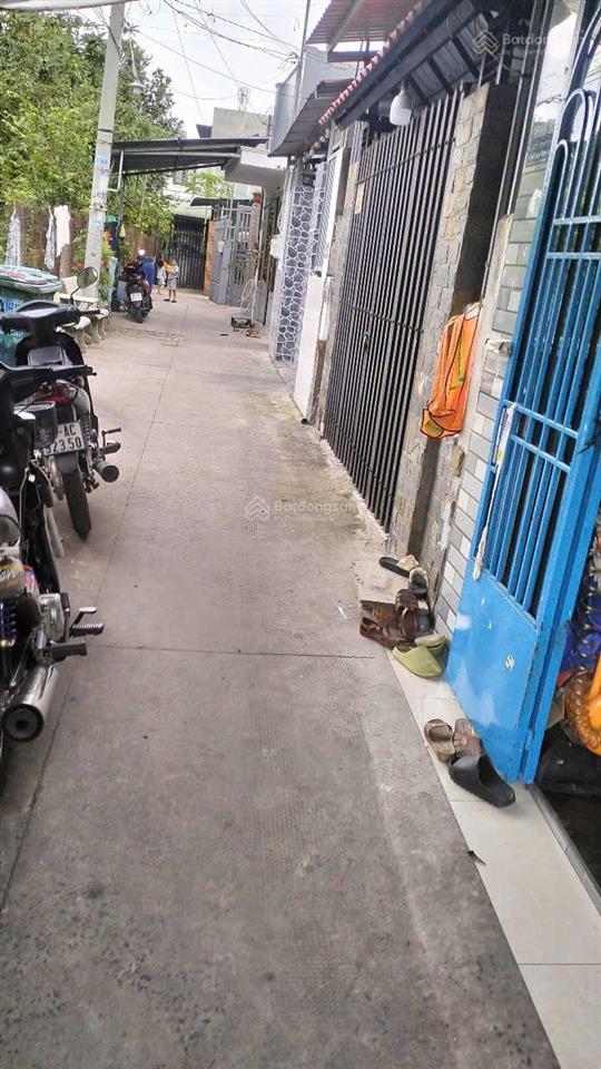 2,5 tỷ  hẻm ô tô  48m²  bán nhà sổ hồng riêng gần chợ đông thạnh  hóc môn