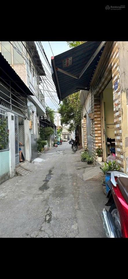 Nhà cấp 4 sổ hồng riêng gần chợ đông thạnh  hóc môn  giá chỉ 2 tỷ 250 (còn thương lượng)