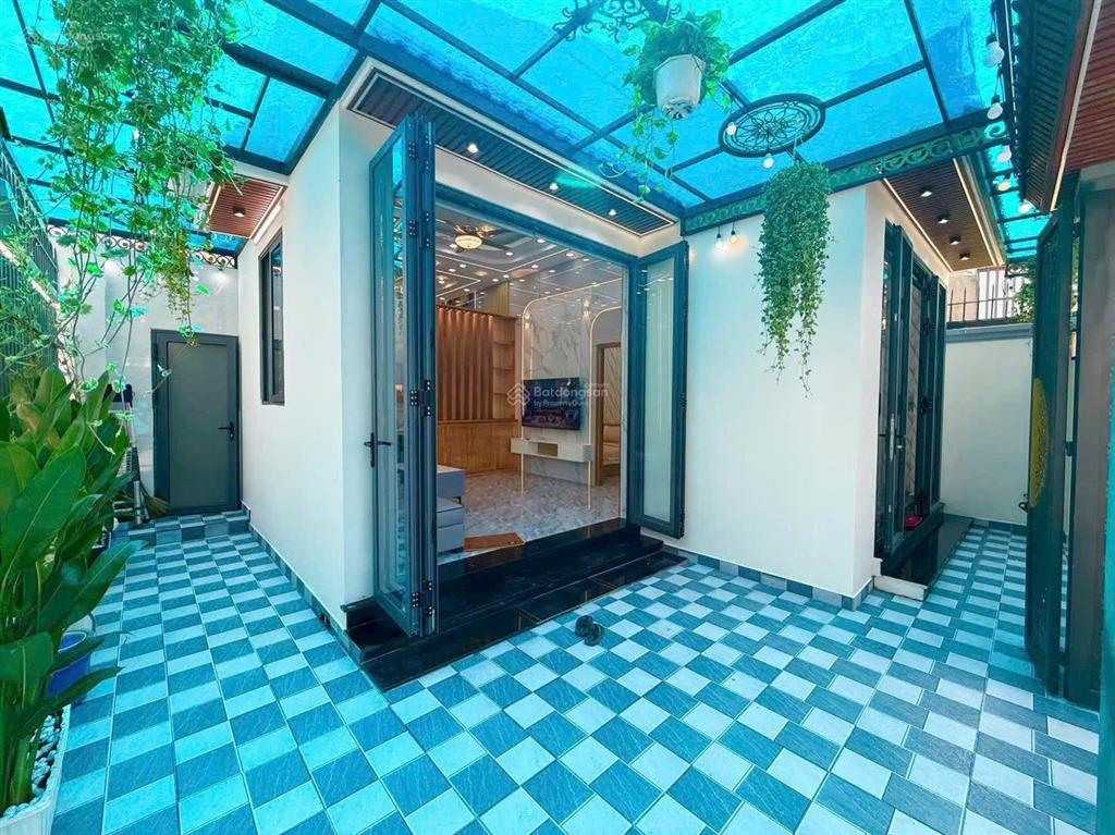 Siêu phẩm biệt thự mái thái mặt tiền ttt14, 9x13m  giá 5.48 tỷ
