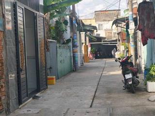 1.95 tỷ hẻm 4m  2 sẹc tô ký 6  gần chợ bắp  hóc môn