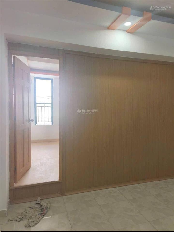1.95 tỷ hẻm 4m  2 sẹc tô ký 6  gần chợ bắp  hóc môn