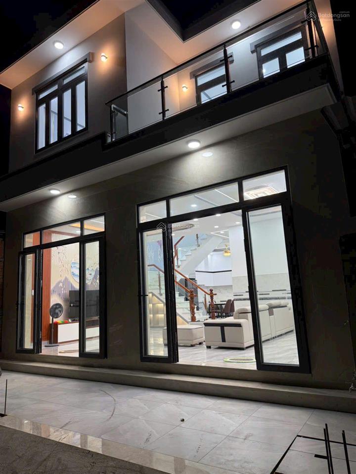 5.5 tỷ nhà mới xây hoàn thiện full nội thất nguyễn thị thử, hóc môn