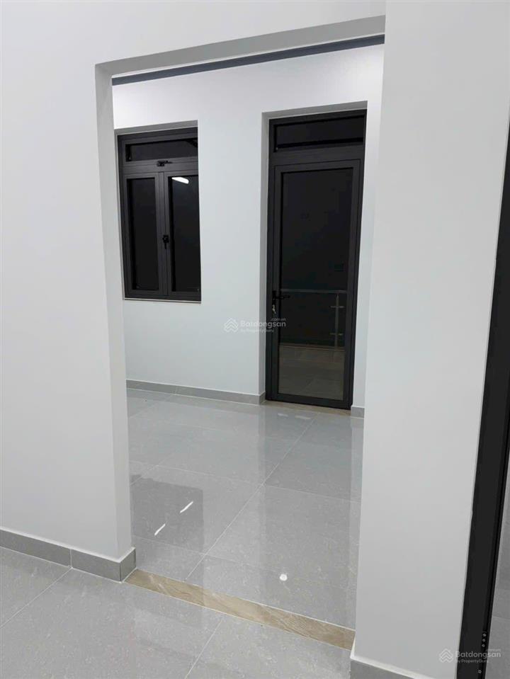 5.5 tỷ nhà mới xây hoàn thiện full nội thất nguyễn thị thử, hóc môn
