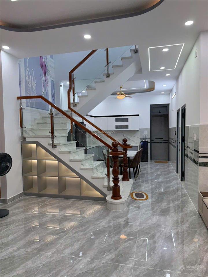 5.5 tỷ nhà mới xây hoàn thiện full nội thất nguyễn thị thử, hóc môn