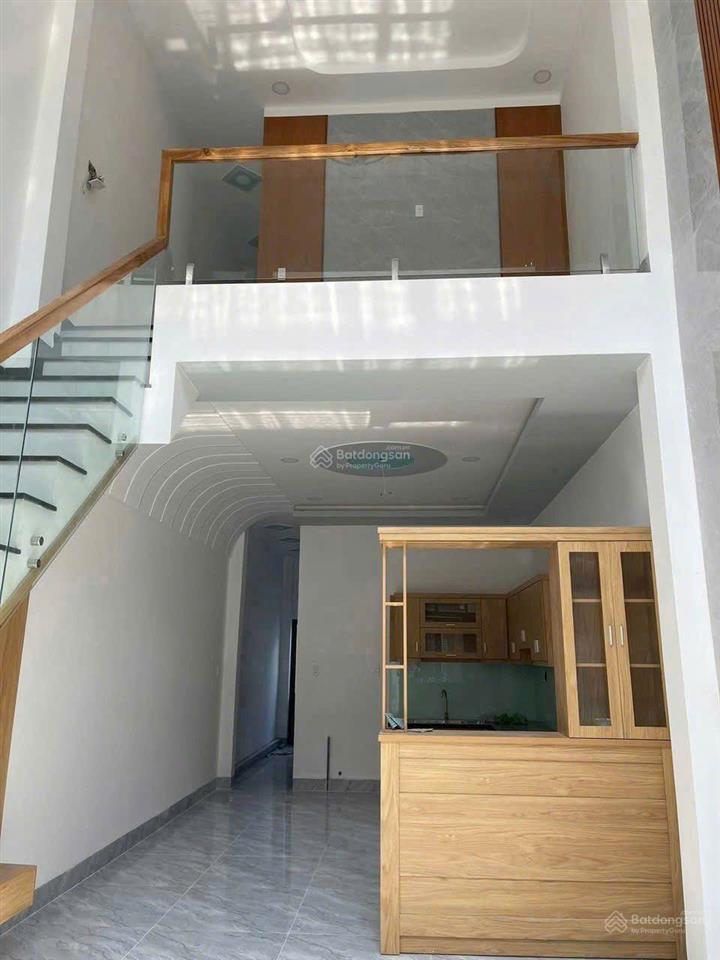 3,9 tỷ  hẻm ô tô  nhà ấp 3, bà điểm, hóc môn