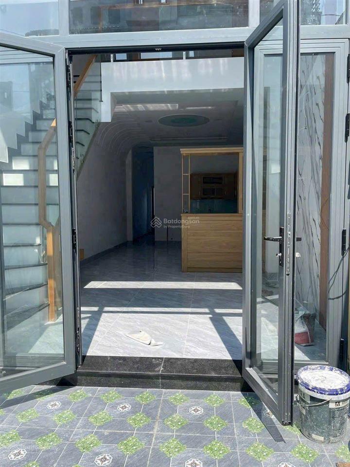 3,9 tỷ  hẻm ô tô  nhà ấp 3, bà điểm, hóc môn