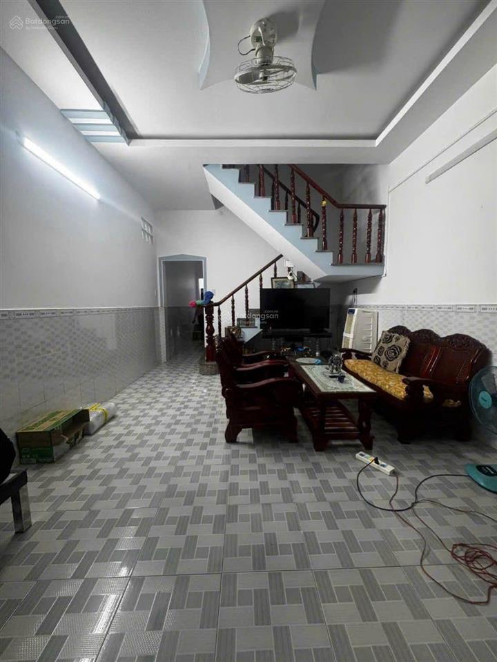 3,8 tỷ  hẻm xe tải  4x20  gần đặng thúc vịnh hóc môn