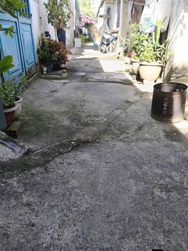Nhà shr  tân xuân  hóc môn chỉ 1,5 tỷ sang tên ngay