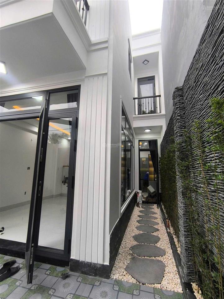 Nhà 2 tầng  hẻm ô tô thông  nguyễn thị sáu  gần trường tam đông 2  giá 5.3 tỷ tl