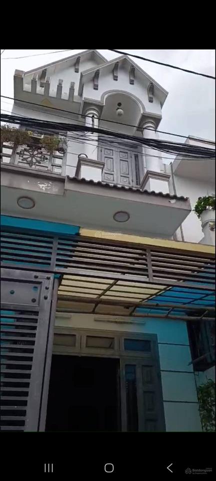 Bán nhà 3 tầng  hẻm ô tô ấp 4 đông thạnh  gần nhà thờ tân đông  giá 3,7 tỷ
