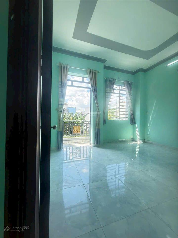 Bán nhà ấp 2 xuân thới thượng  hẻm ô tô  trệt lầu  3pn  giá 2 tỷ 90 triệu tl