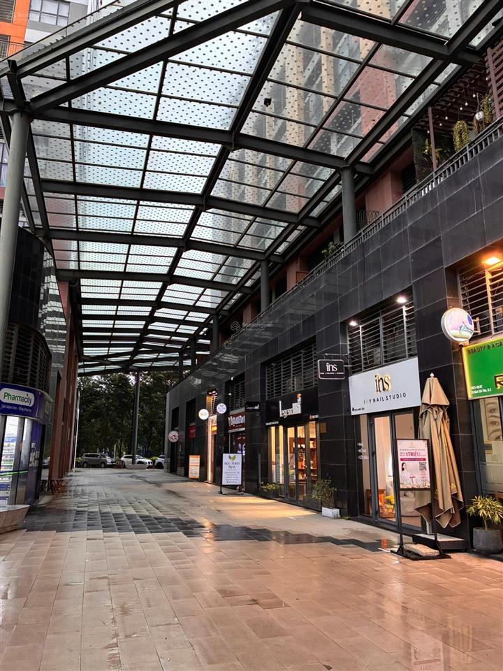 Chính chủ chuyển nhượng shophouse the sun avenue 82m2, hợp đồng thuê 5 năm giá 11 tỷ 0918 925 ***