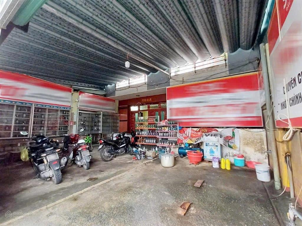 Bán mặt tiền linh trung, sát kha vạn cân