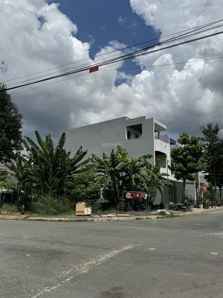 Chính chủ cần tiền bán đất 100m2 thổ cư đẹp ở kdc hiện hữu