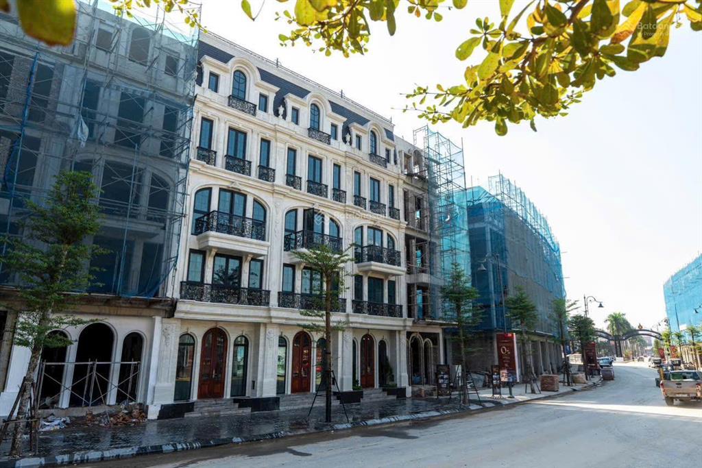 Bán nhà phố 50m² tây thăng long | giá hơn 10 tỷ