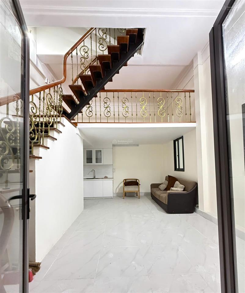 Cho thuê nhà riêng 10tr500 ngõ 105 đường quang trung  hà đông