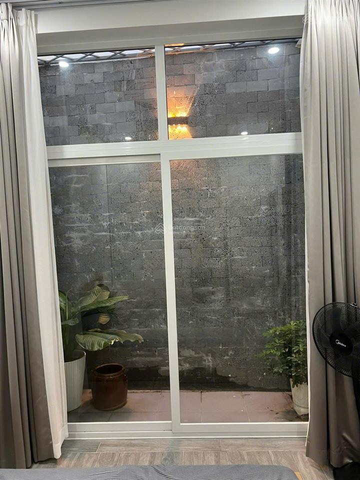 Bán nhà đẹp đường nguyễn sỹ sách, p.15, tân bình, 86m2, cấp 4 giá chào 6.1 tỷ