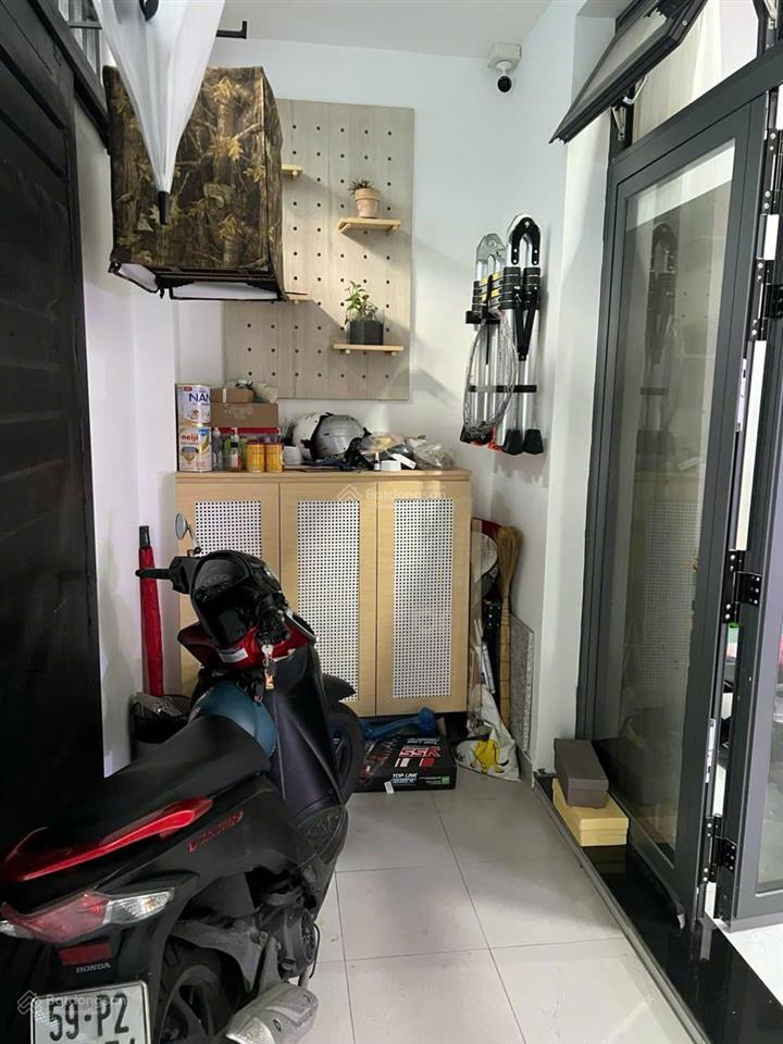 Bán nhà đẹp đường nguyễn sỹ sách, p.15, tân bình, 86m2, cấp 4 giá chào 6.1 tỷ