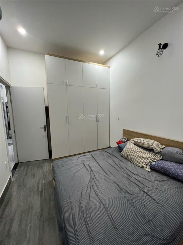 Bán nhà đẹp đường nguyễn sỹ sách, p.15, tân bình, 86m2, cấp 4 giá chào 6.1 tỷ