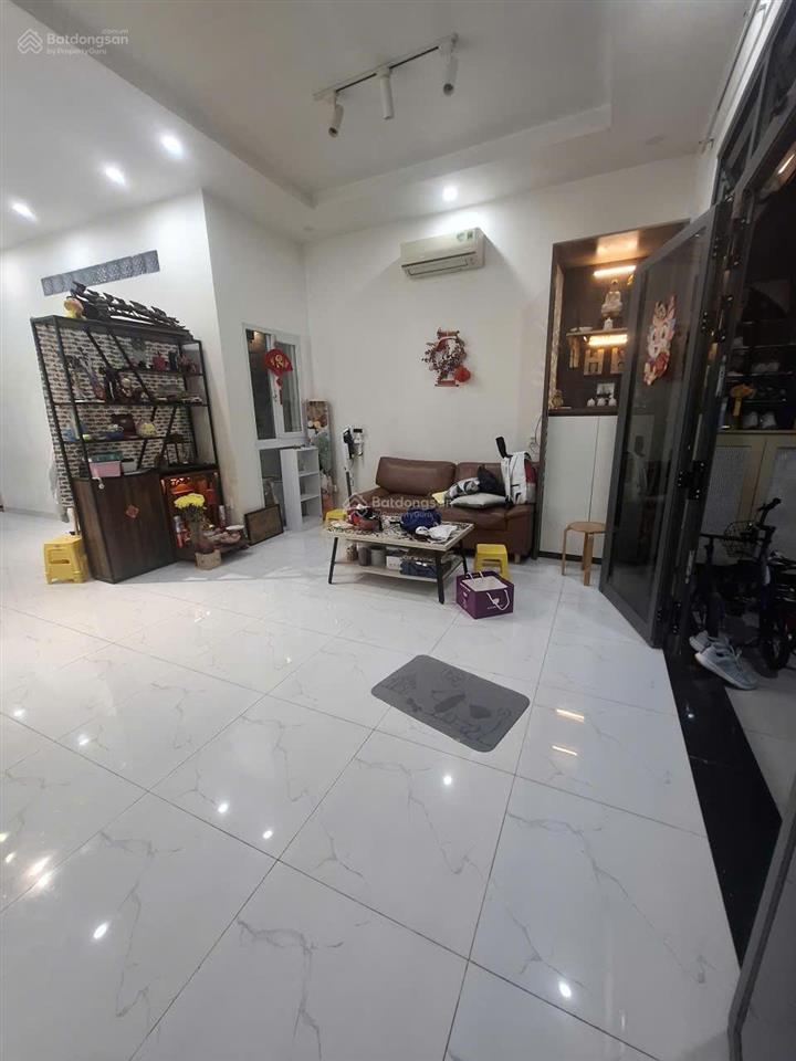 Bán nhà đẹp đường nguyễn sỹ sách, p.15, tân bình, 86m2, cấp 4 giá chào 6.1 tỷ