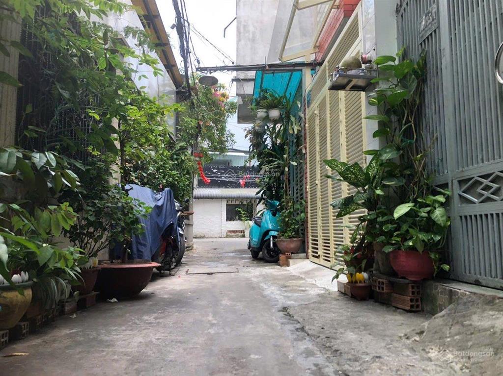 16 tỷ  122m2  nhà đường thành thái, p14, q10, 1 trệt, 1 lầu