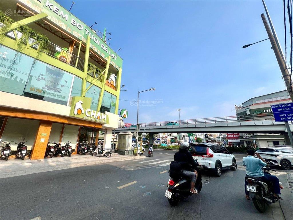 Cần bán nhanh  hxh tránh nhau đường thăng long, p4, tân bình, 103m2, cấp 4 giá chào 18.9 tỷ
