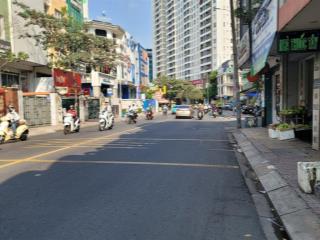 Nhà mặt tiền phổ quang,phú nhuận,68m2,3 tấm giá chào 19.6 tỷ (ngay gần cv gia định )