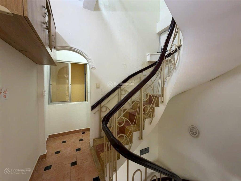 Bán gấp nhà riêng 40m2,3 lầu  7,25 tỷ tại cách mạng tháng tám, p 5, q tân bình