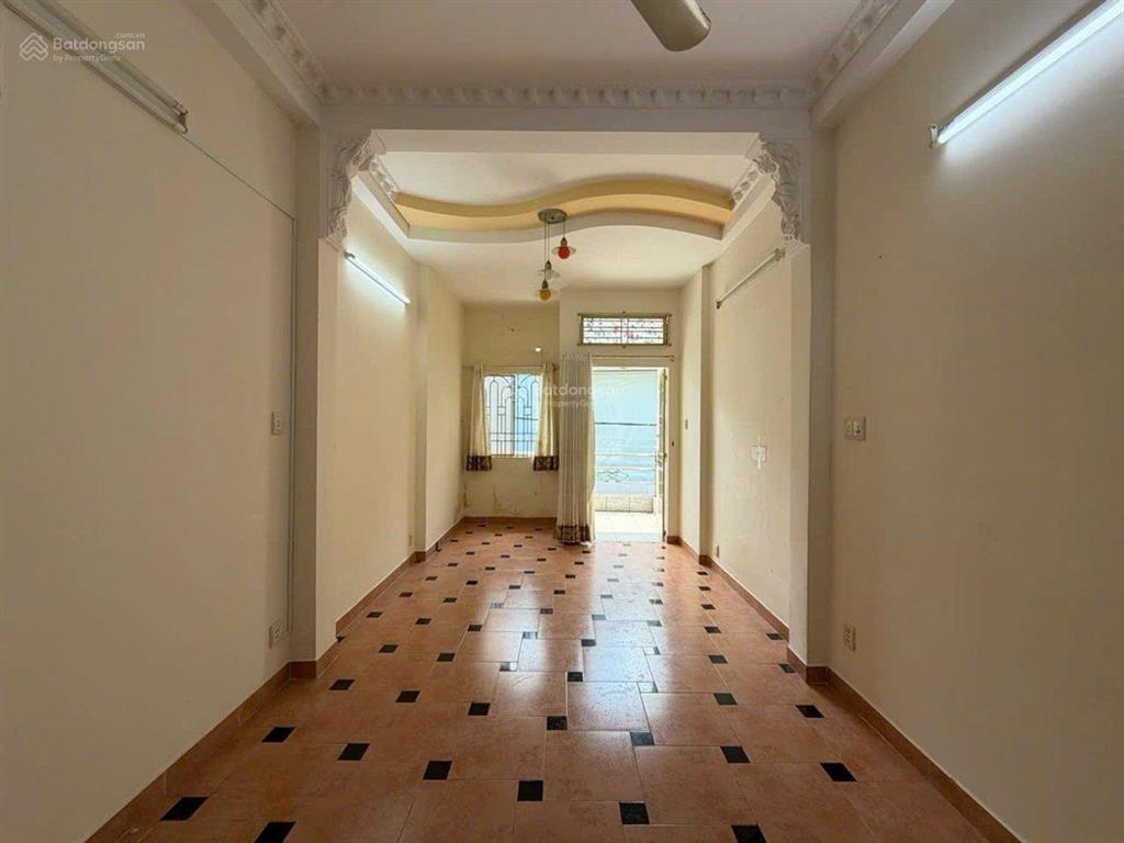 Bán gấp nhà riêng 40m2,3 lầu  7,25 tỷ tại cách mạng tháng tám, p 5, q tân bình