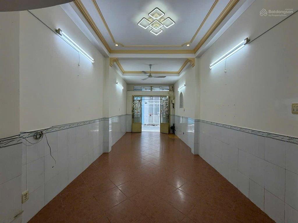 Bán gấp nhà riêng 40m2,3 lầu  7,25 tỷ tại cách mạng tháng tám, p 5, q tân bình