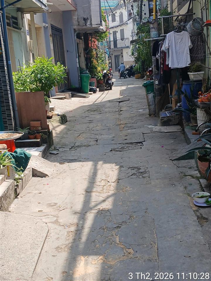 Bán nhà đường âu cơ, p.10 tân bình, 64m2, 1 trệt, 1 lửng giá chào 6 tỷ