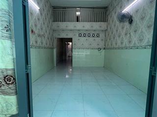 Bán nhà đường âu cơ, p.10 tân bình, 64m2, 1 trệt, 1 lửng giá chào 6 tỷ