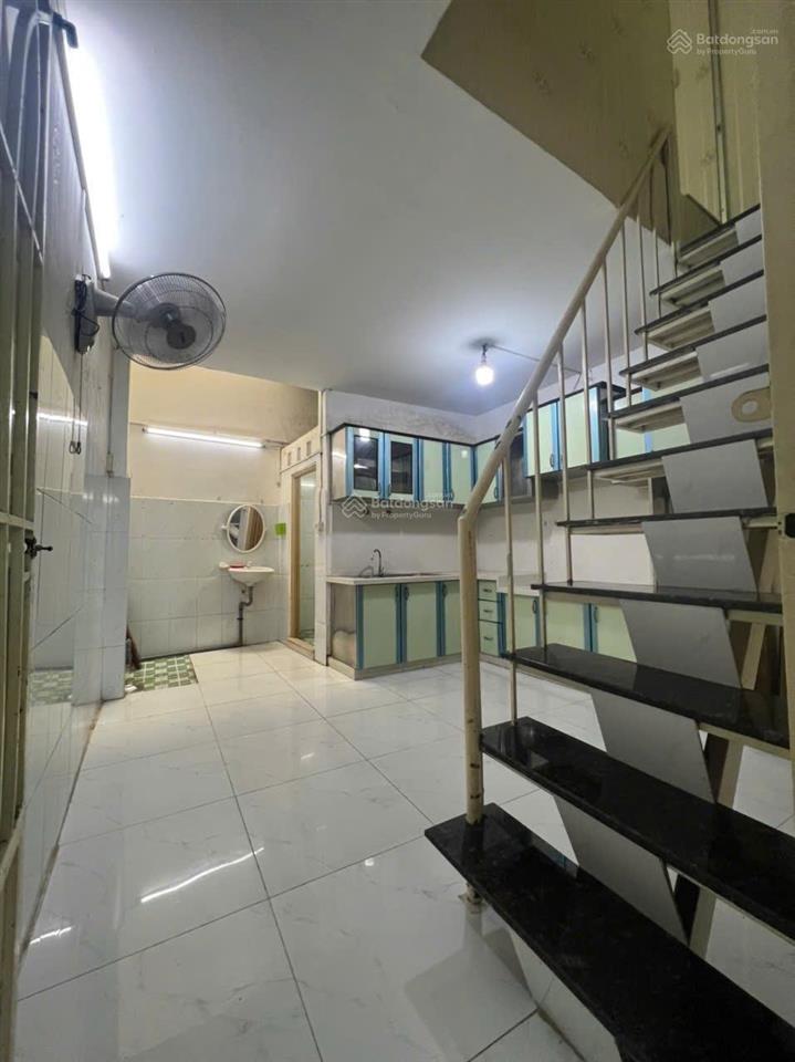Bán nhà đường âu cơ, p.10 tân bình, 64m2, 1 trệt, 1 lửng giá chào 6 tỷ