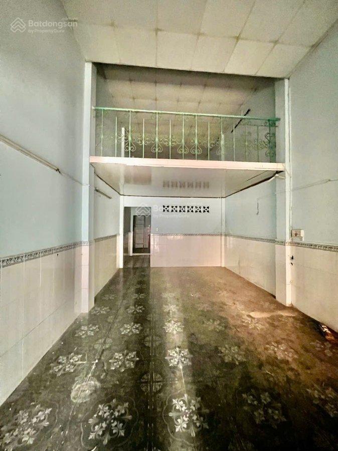 Bán nhà nát đường gò dầu,p.tân sơn nhì,tân phú 56m2 giá chào 4.95 tỷ