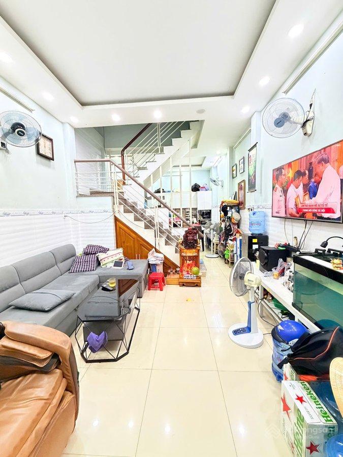 Nhà 4 tấm đường trần thái tông, p.15, tân bình 43m2, giá 4,7 tỷ
