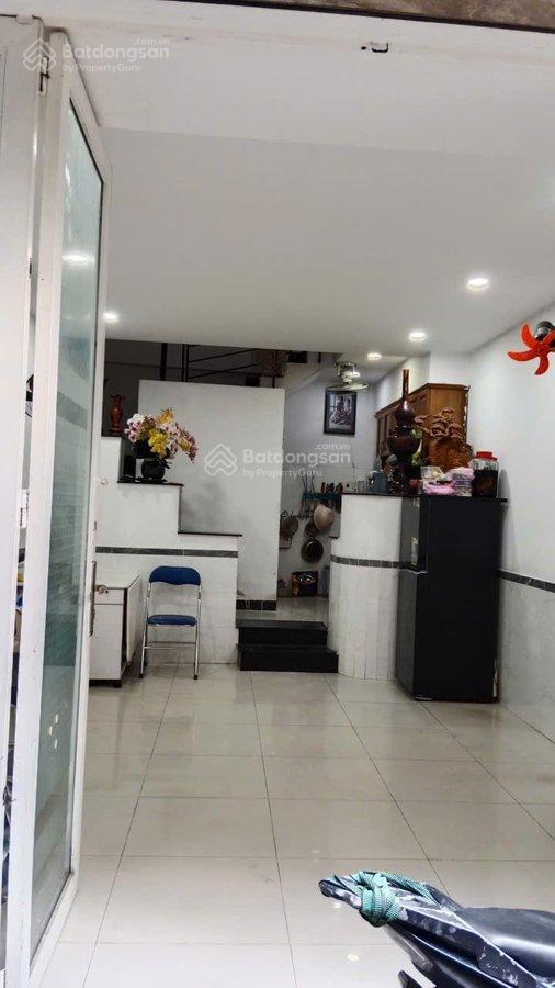 Nhà ni sư huỳnh liên, p.10, tân bình, 3 lầu  giá 4,8 tỷ