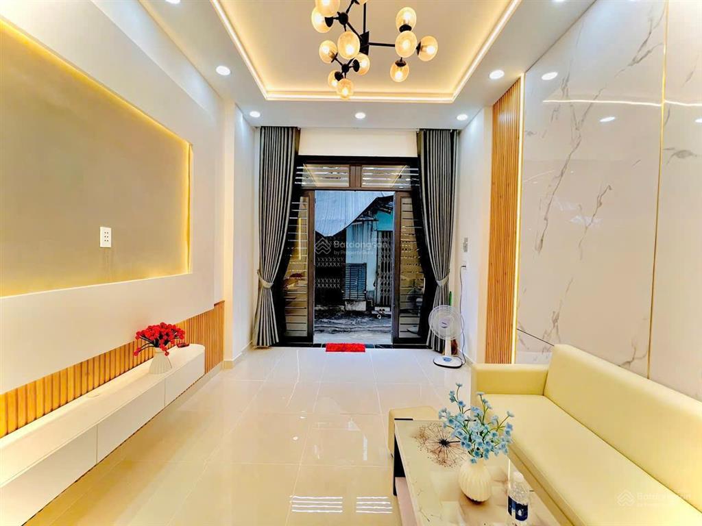 Chỉ 4.9 tỷ, đường nguyễn sỹ sách, phường 15, quận tân bình 37m, 2 tấm
