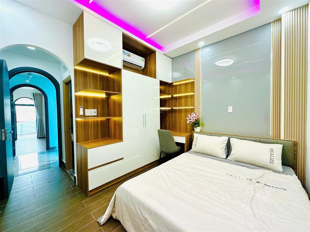 Nhà mới full nội thất quận tân bình 377m2, 3 tầng giá chào 6.250 tỷ