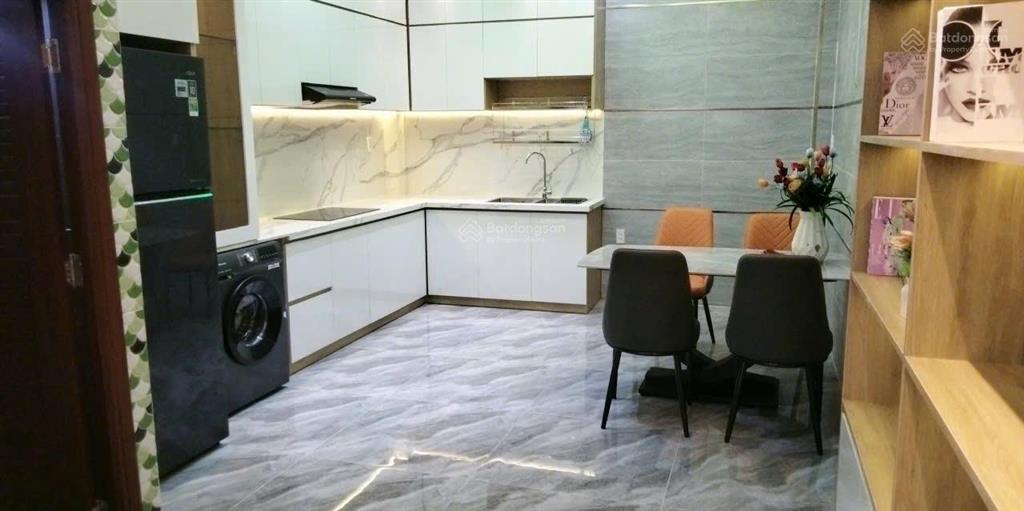 Nhà mới 100% full nội thất quận tân bình 68m2, 3 lầu giá chào 7,2 tỷ