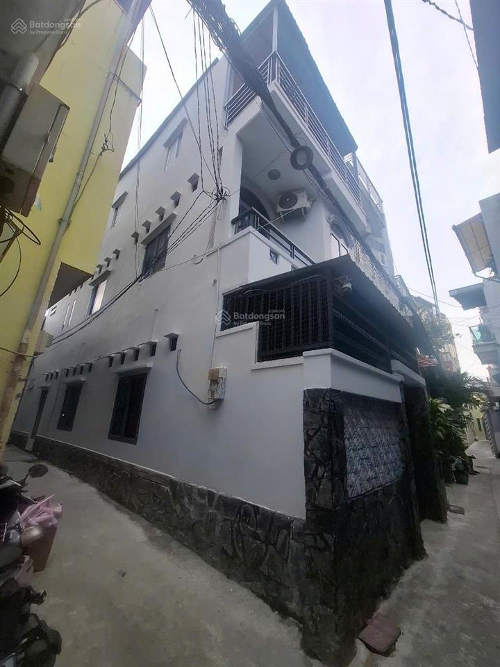 Nhà gần chợ phạm văn hai, p.3, tân bình 60m2, 3 lầu giá chào 7.9 tỷ