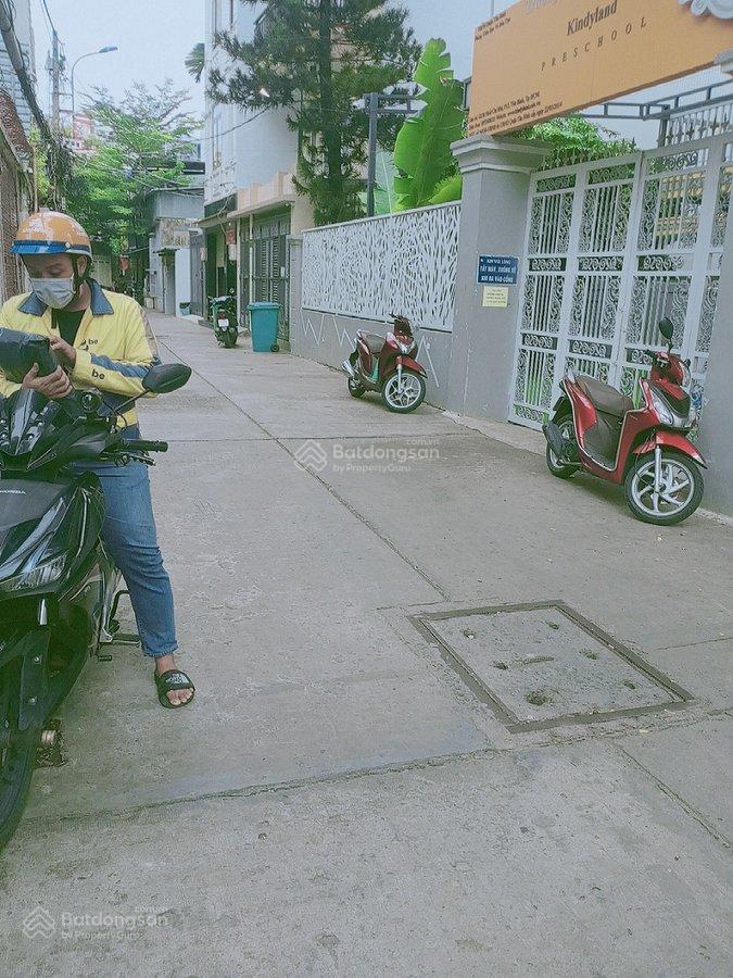 Bán nhà siêu to hẻm xe hơi đường nhất chi mai, phường 13, tân bình, 470m2 3 lầu giá chào 69.999 tỷ