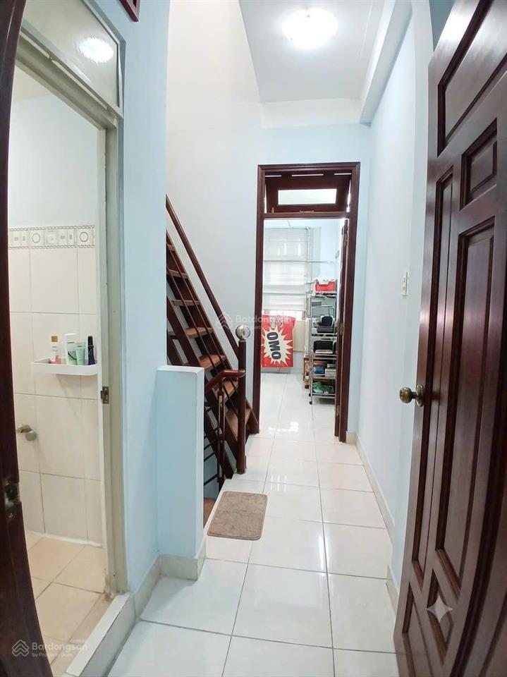 Nhà ngay khu chợ vải phú thọ hòa, tân phú 40m2, 3 lầu giá chỉ 5,5 tỷ